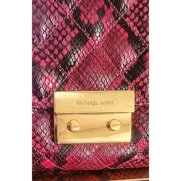 Michael Michael Kors Sloan Quilted Embossed-Leather Shoulder Bag - Picture 4 of 10